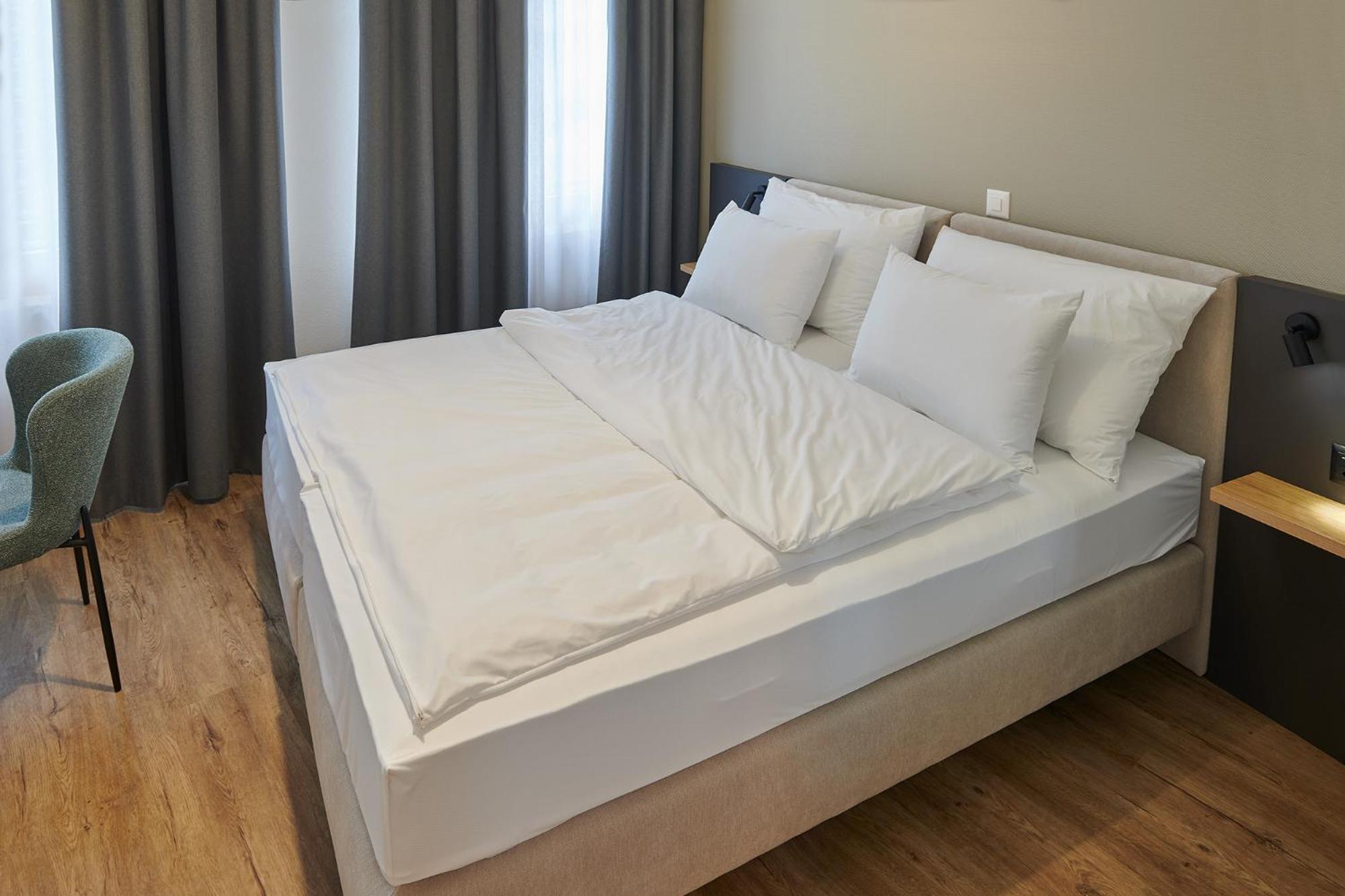 Hotel Jaeger Jeuss - Murten - Self-Check-In Екстериор снимка